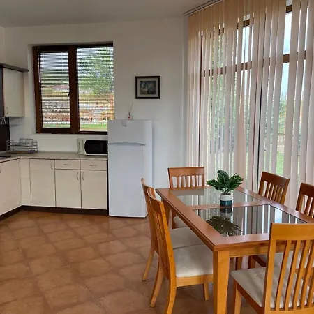 Montemar Sp Villas-kosharica Holiday home